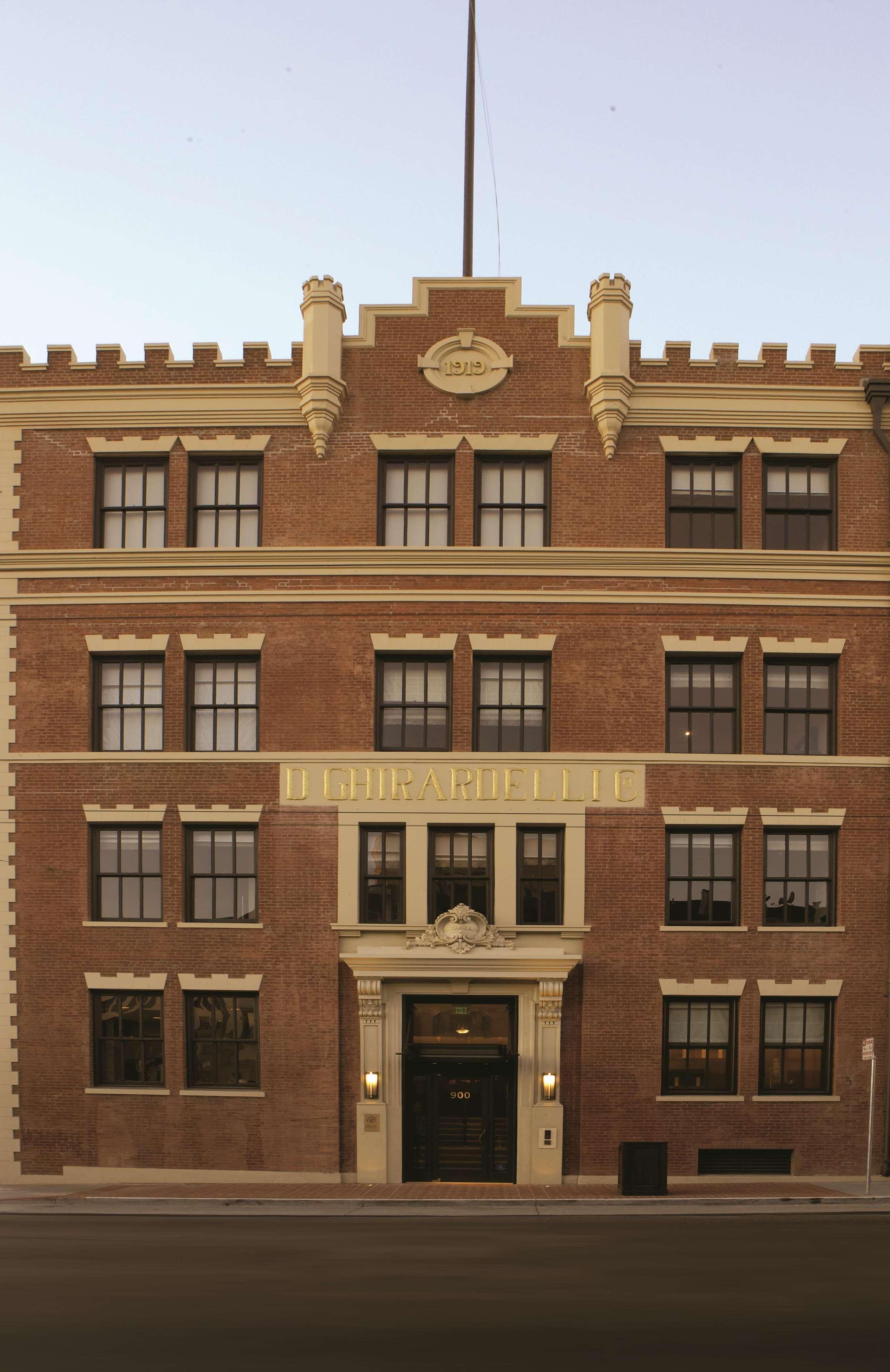 The Fairmont Heritage Place Ghirardelli Square San Francisco Exterior photo